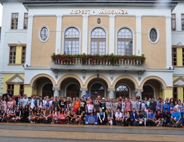 Başarılı öğrencileri Kispest ağırladı