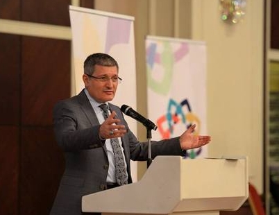 “Daha yapacak çok hayır işi var”