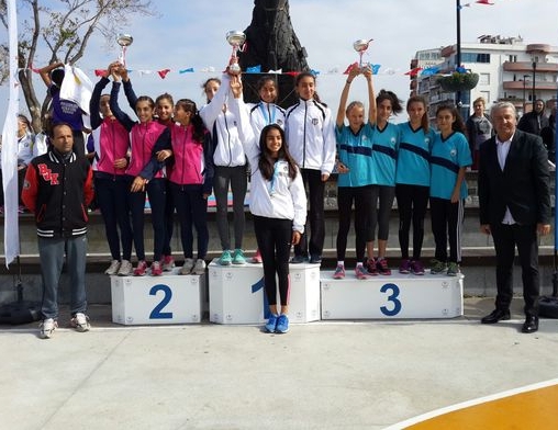 Atletizm takımı krosta Bölge 2.’si