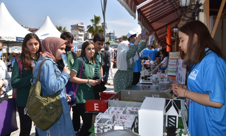 Lise bölümlerini tanıttılar